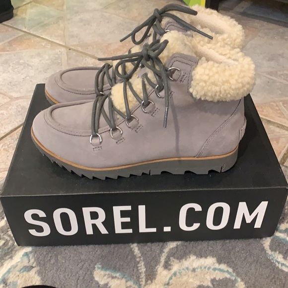 Sorel Harlow Lace Cozy Boot - Picture 2 of 7